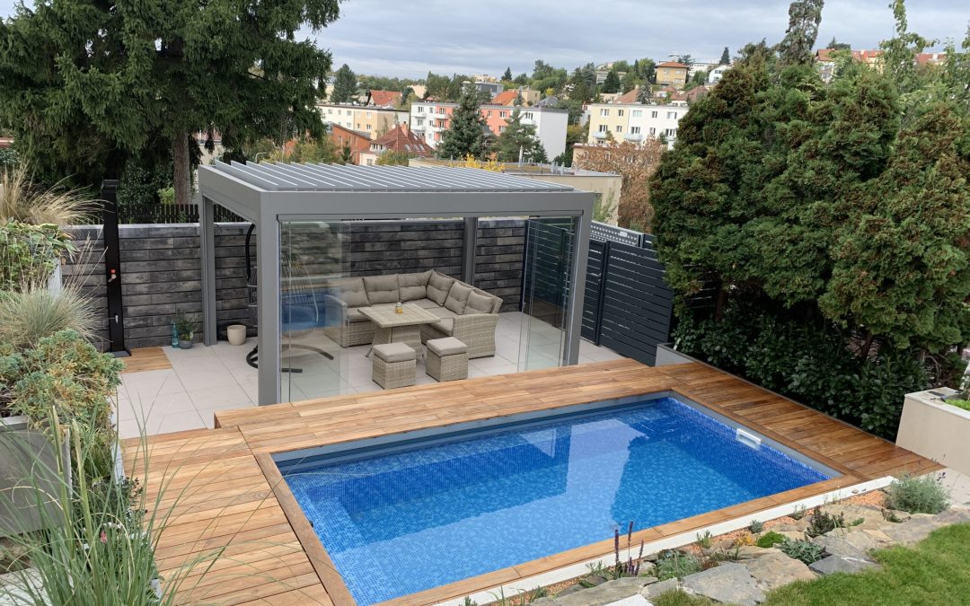 🌿 Jaro začíná na vaší zahradě: pergola promění venkovní prostor v místo pro odpočinek